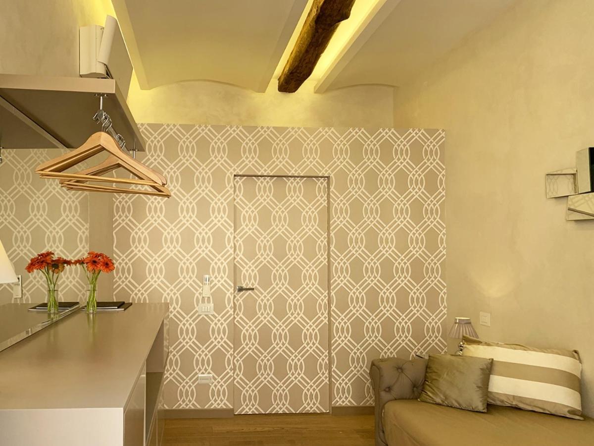 Arcasuite Tritone Luxury Ρώμη Εξωτερικό φωτογραφία