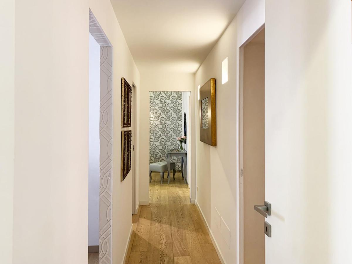 Arcasuite Tritone Luxury Ρώμη Εξωτερικό φωτογραφία